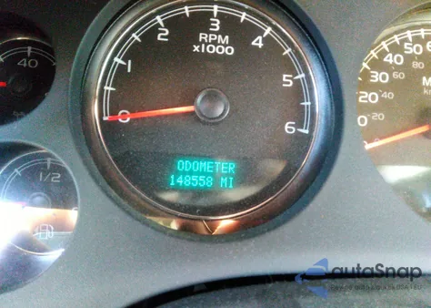 2008 Chevrolet Tahoe Lt z USA, uszkodzony, nr VIN 1GNFC13028R144845